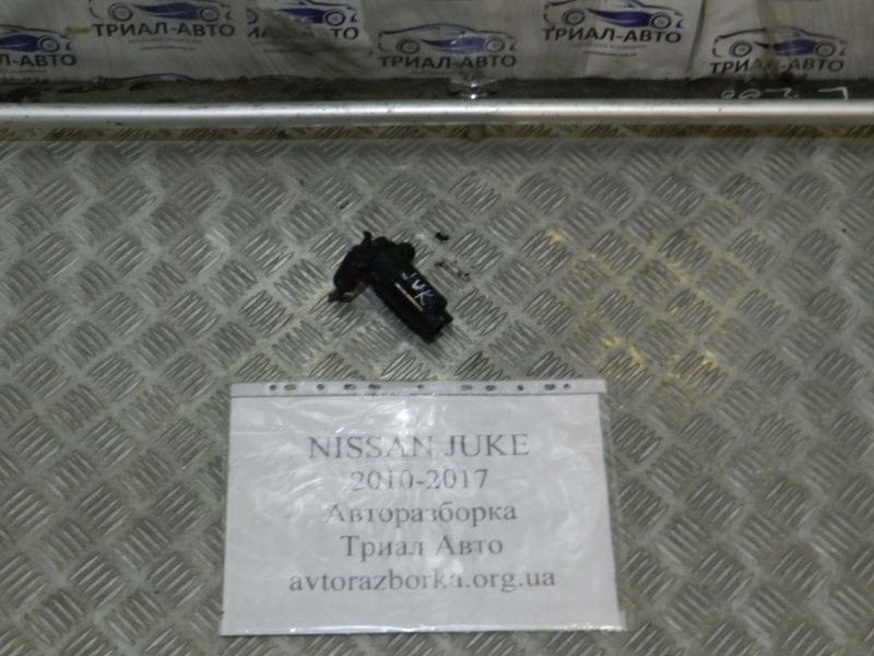 Насос омывателя стекла Nissan Juke F15 1.6 БЕНЗИН 2010 (б/у) Київ - зображення 1