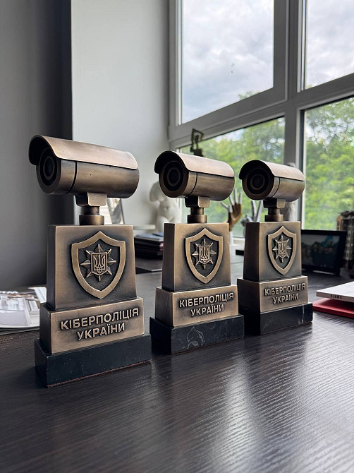 Виготовлення ексклюзивних статуеток на замовлення Київ - зображення 3