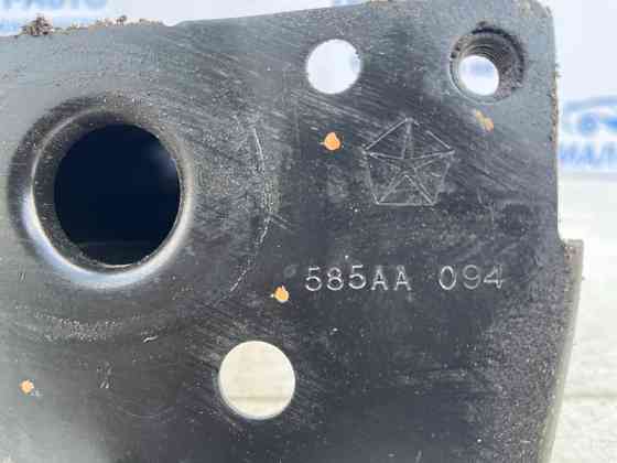 Кронштейн усилителя переднего бампера Jeep Compass MP 2.4 БЕНЗИН EDE 2016 прав. (б/у) Киев