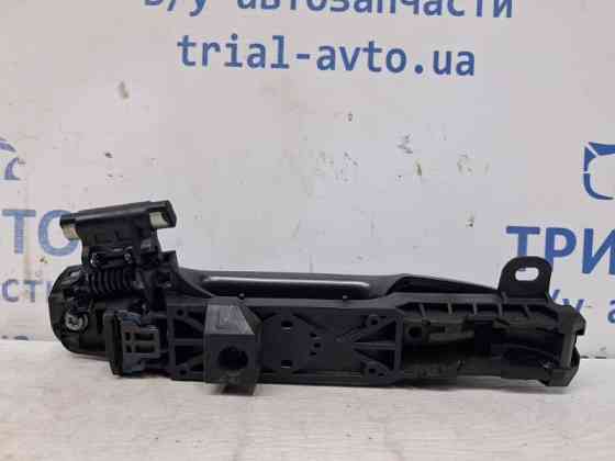 Ручка двери внешняя задняя левая Toyota RAV 4 A40 2.2 DIESEL 2ADFTV 2012 (б/у) Киев