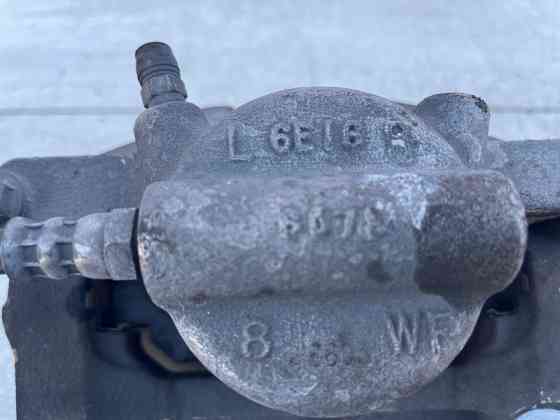 Суппорт передний левый Jeep Cherokee KL 2.4 БЕНЗИН ED6 2013 (б/у) Київ