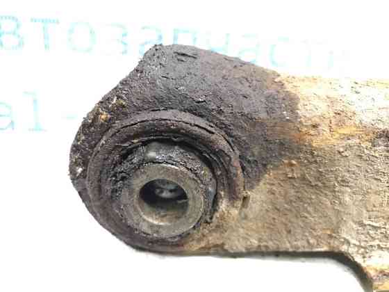 Рычаг задний поперечный Mitsubishi Outlander XL 2.2 DIESEL 4N14 2007 (б/у) Киев