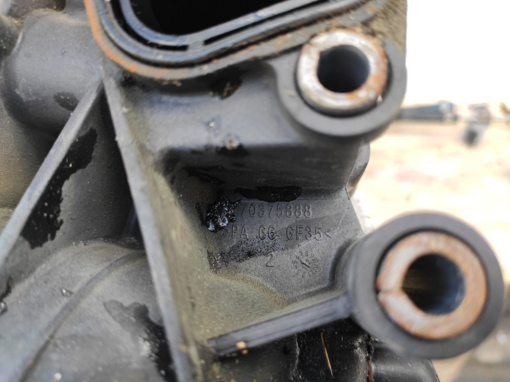 Корпус масляного фильтра с радиатором Renault Megane III 1.6 dci 2008-2015 (152085948R) Ковель - зображення 4