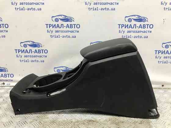 Подлокотник SsangYong Kyron 2005-2016 7790032203LAM (Арт. 57799) Київ