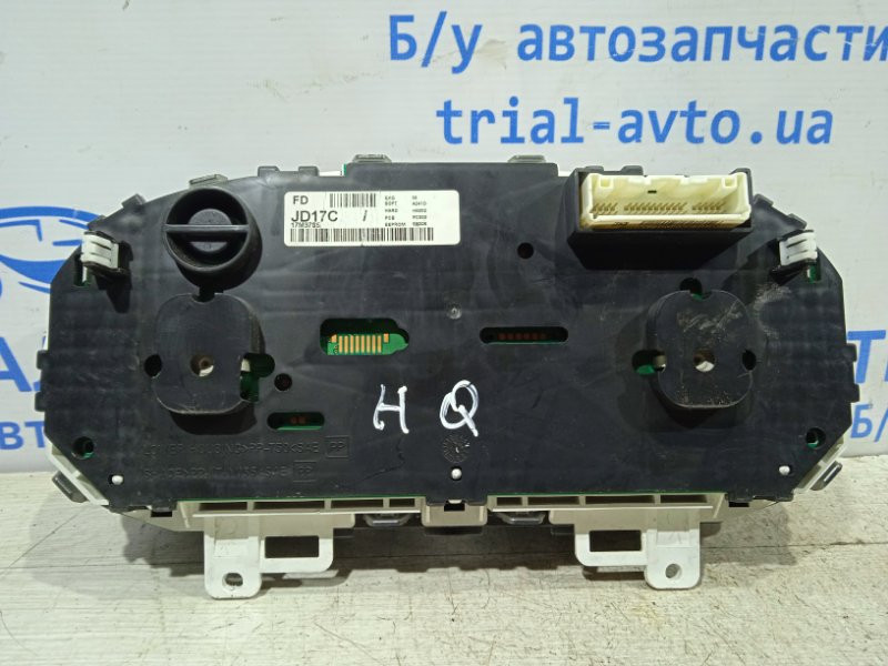 Приборная панель Nissan Qashqai J10 2.0 БЕНЗИН MR20DE 2006 (б/у) Киев - изображение 3