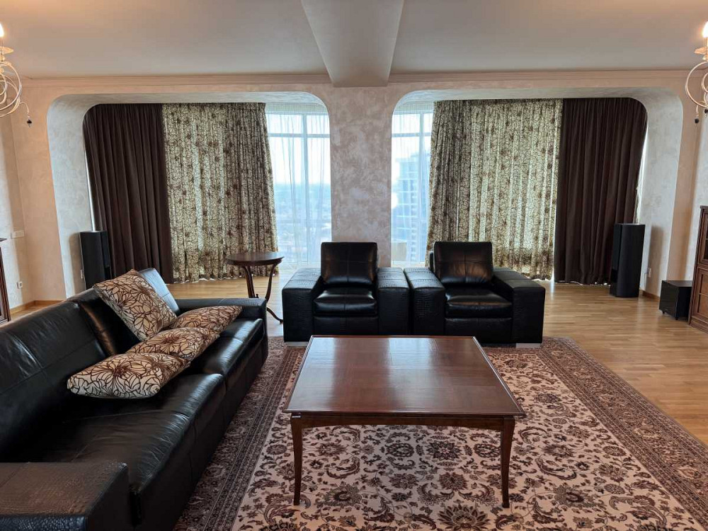 долгосрочная аренда 4-к квартира Киев, Печерский, 2500 $/мес. Київ - зображення 1