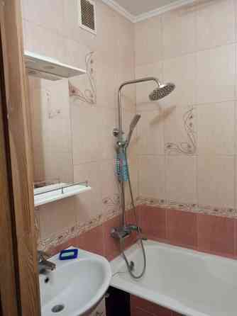 м.Минская 3мин.Без хозяев. Сдам комнату. Київ