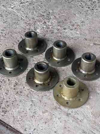 На машину К7-ФЦЛ/7 для знімання пірʼя з птиці запчастини. Заводські. Нові. Полтава