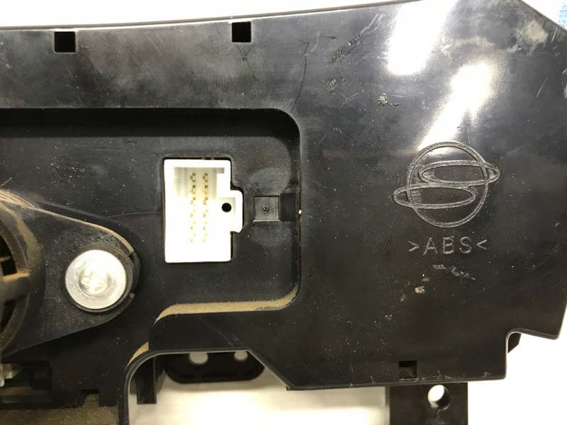 Блок управления кондиционером SsangYong Korando C200 2.0 DIESEL 2010 (б/у) Киев - изображение 3