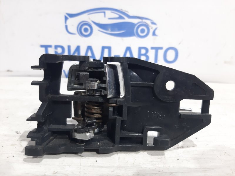 Ручка двери внутреняя задняя правая Mitsubishi Outlander CU 2.4 БЕНЗИН 4G69 2003 (б/у) Киев - изображение 2