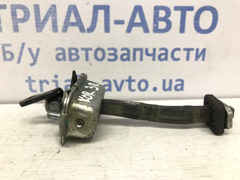 Ограничитель двери задний правый SsangYong Korando 2010-2019 7136034001 (Арт. 45151) Киев - изображение 1