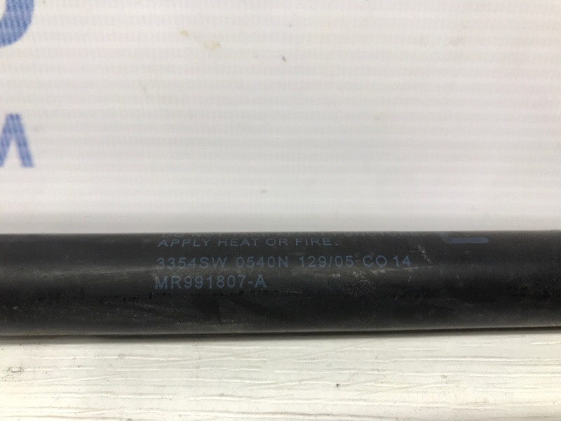 Амортизатор крышки багажника Mitsubishi Outlander 2003-2007 MR991807 (Арт. 53354) Киев - изображение 4