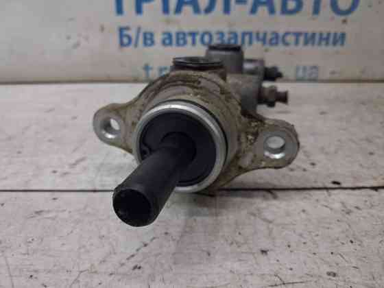 Тормозной цилиндр главный Kia Ceed 2006-2012 585101H200 (Арт. 84965) Київ