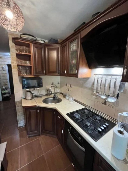 У продажу 1 кімнатна квартира з ремонтом в цегляному будинку Одесса - изображение 1