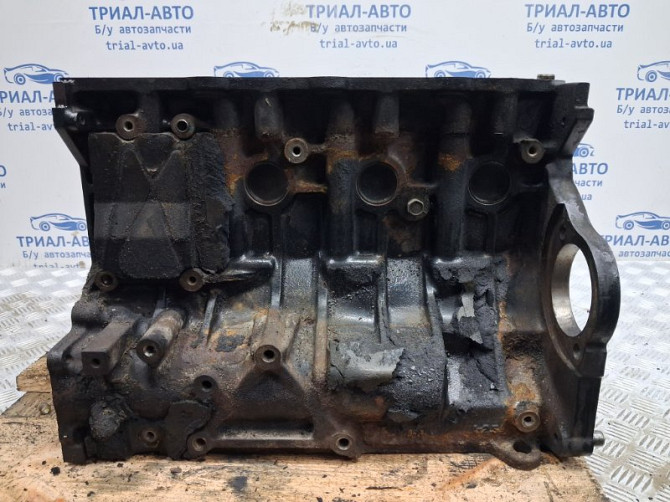 Блок ДВС Kia Sorento BL 2.5 DIESEL D4CB 2002 (б/у) Київ - зображення 1