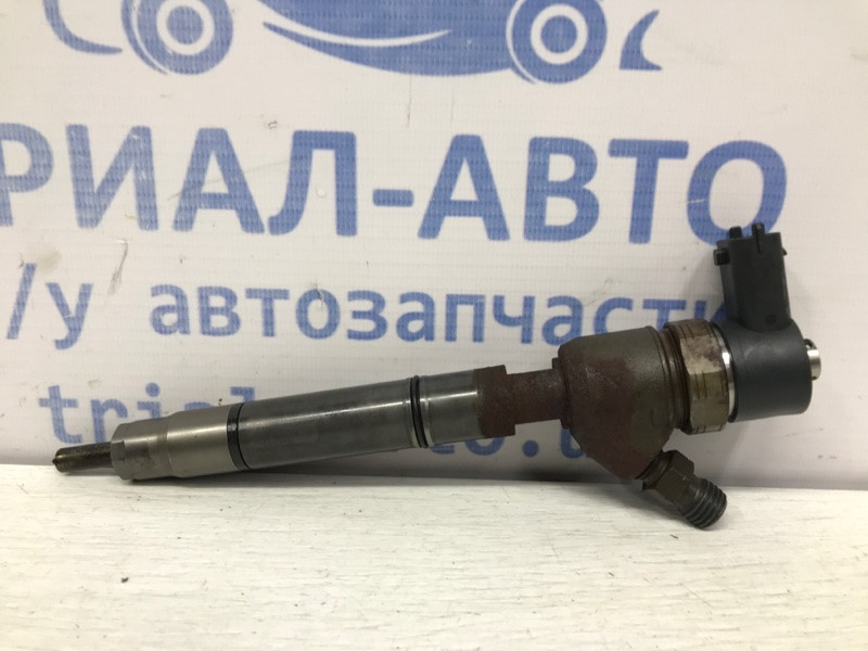 Форсунка топливная Kia Ceed JD 1.6 DIESEL D4FB 2012 (б/у) Київ - зображення 1