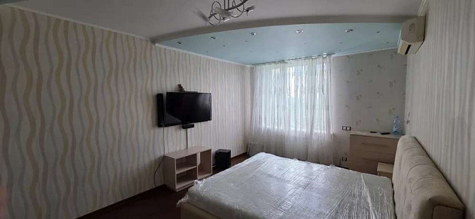 Продается 2-х ком квартира на ПОЗНЯКАХ, ул. Здолбуновская, 9Б Київ - зображення 3