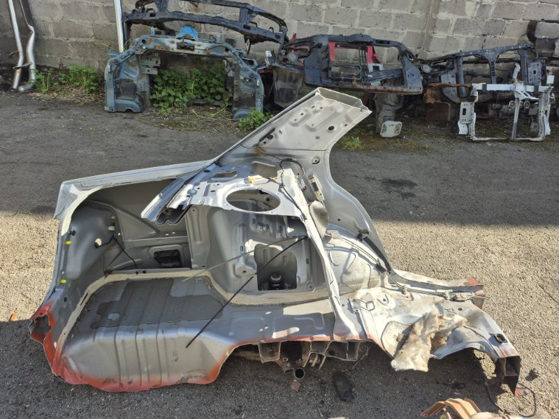 Четверть автомобиля задняя левая Mitsubishi Lancer 9 1.6 БЕНЗИН 4G18 2003 (б/у) Киев - изображение 9