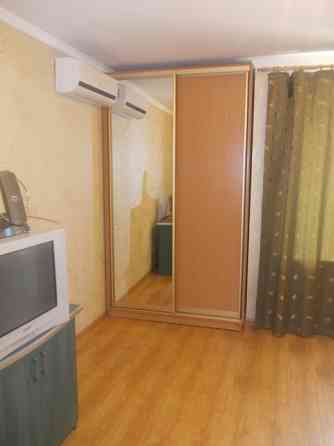 ОРЕНДА 1к кв м Палац Україна вул Антоновича 154 код 1136527 Киев
