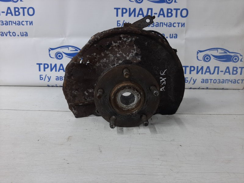 Кулак поворотный правый со ступицей Mitsubishi ASX GA 1.8 DIESEL 4N13 2010 (б/у) Київ - зображення 1