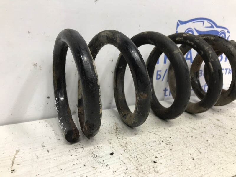 Пружина передняя Mitsubishi Pajero Wagon 2006-2022 4040A068 (Арт. 57190) Київ - зображення 2