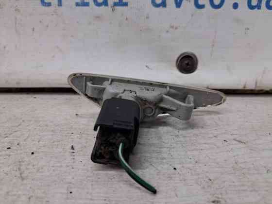 Повторитель поворотника правый Mazda 6 2007-2013  (Арт. 69751) Київ