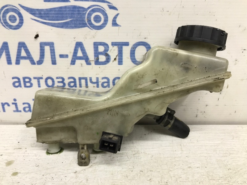 Бачок главного тормозного цилиндра Toyota Avensis 2002-2010 4722005050 (Арт. 31053) Київ - зображення 1