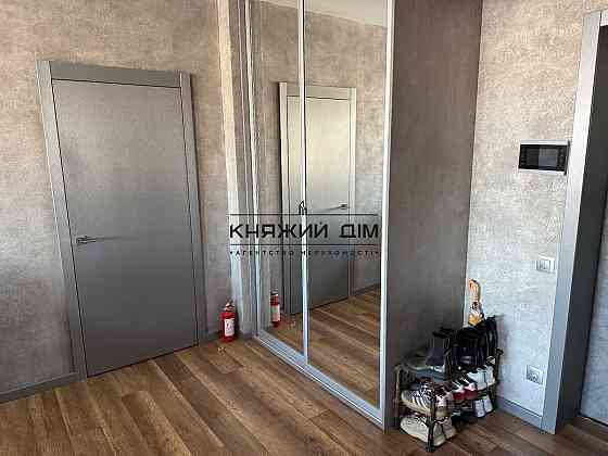 Продаж 2-х кімнатної ,вул.Мишуги 2.м.Позняки Киев