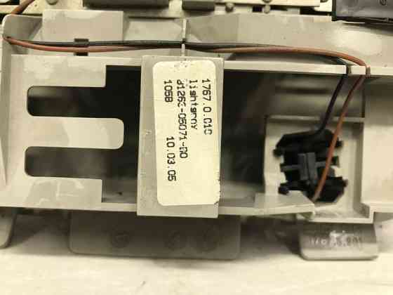 Плафон передний Toyota Avensis 2003-2009 8126305071B0 (Арт. 57158) Киев