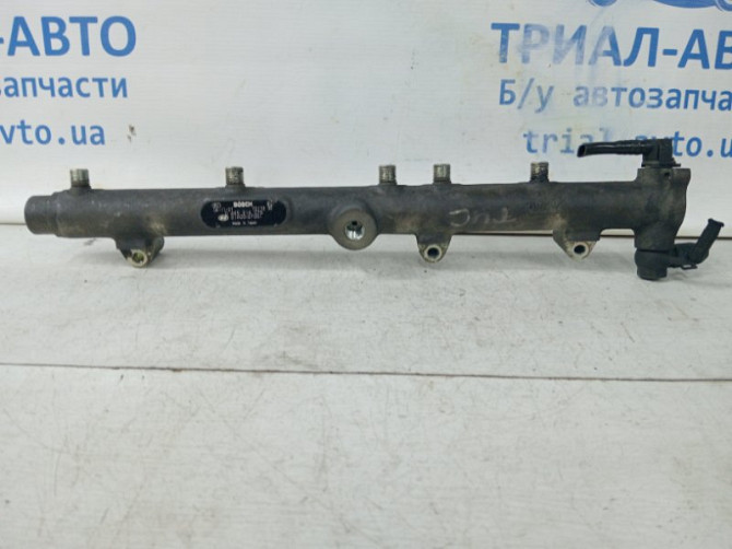 Топливная рампа Hyundai Tucson JM 2.0 DIESEL D4EA 2004 (б/у) Киев - изображение 2