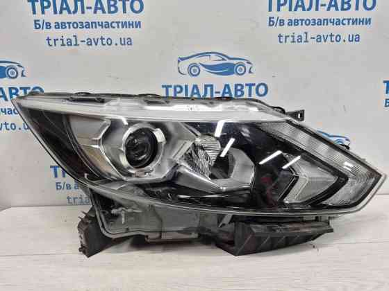 Фара правая Nissan Qashqai J11 1.6 DIESEL R9M 2013 (б/у) Киев