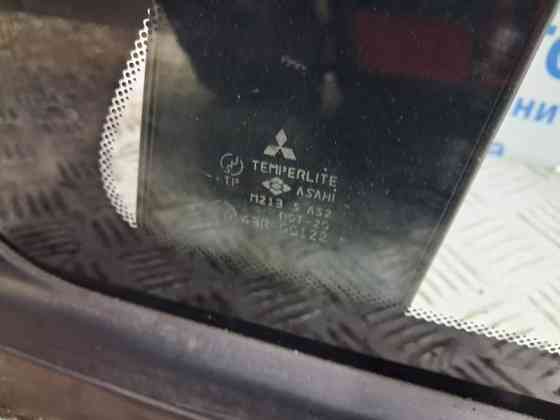 Стекло в кузов заднее правое Mitsubishi Outlander 2003-2006 MR574296 (Арт. 70772) Київ