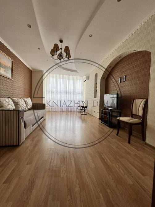 Оренда 3-кімнатної роздільної квартири, Троєщина. Код об'єкта: 11197886 Київ - зображення 1