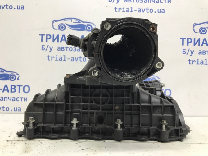 Коллектор впускной пластик Infiniti Q50 V37 2.2 DIESEL OM651 2013 (б/у) Київ - зображення 2