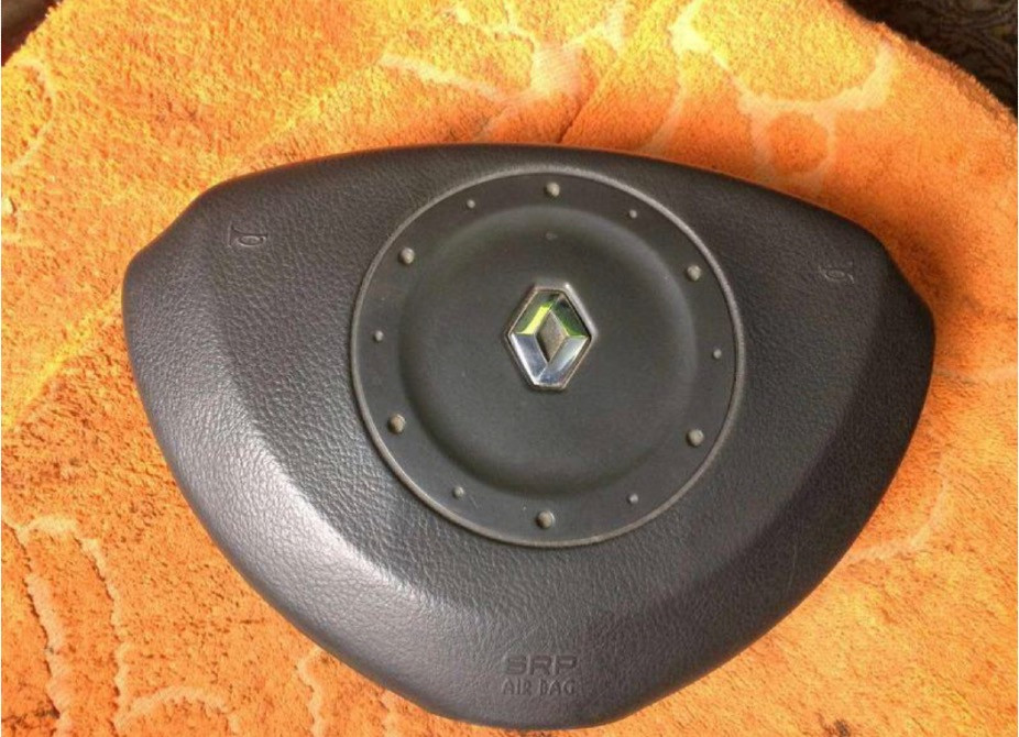 Б/у подушка airbag водителя 8200071205B, 8200071205 Renault Кропивницкий - изображение 1