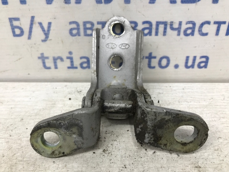 Петля двери передней правой верхняя Hyundai Tucson JM 2.0 DIESEL D4EA 2004 (б/у) Київ - зображення 3