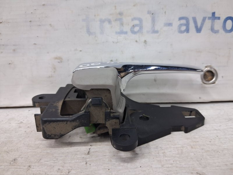 Ручка двери внутренняя правая Mitsubishi L200 KB 2.5 DIESEL 4D56 2006 (б/у) Киев - изображение 2