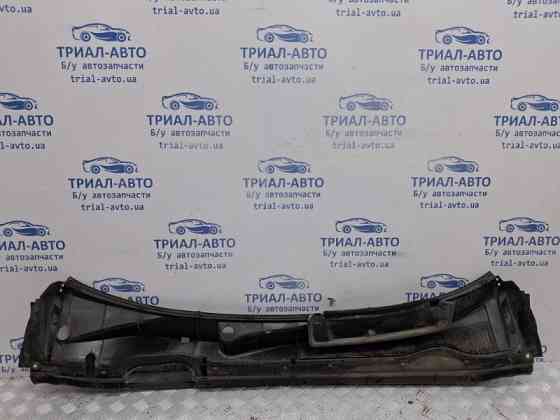 Дефлектор дворников Toyota RAV 4 2005-2016 5570842150 (Арт. 60486) Киев