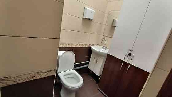 Оренда приміщення 44 кв. м, нежитлове, 1 поверх, пр. Гагаріна 2/35 (Дарницька пл.) Київ