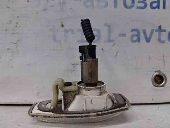 Повторитель поворотника Kia Sorento BL 2.5 DIESEL D4CB 2002 (б/у) Киев