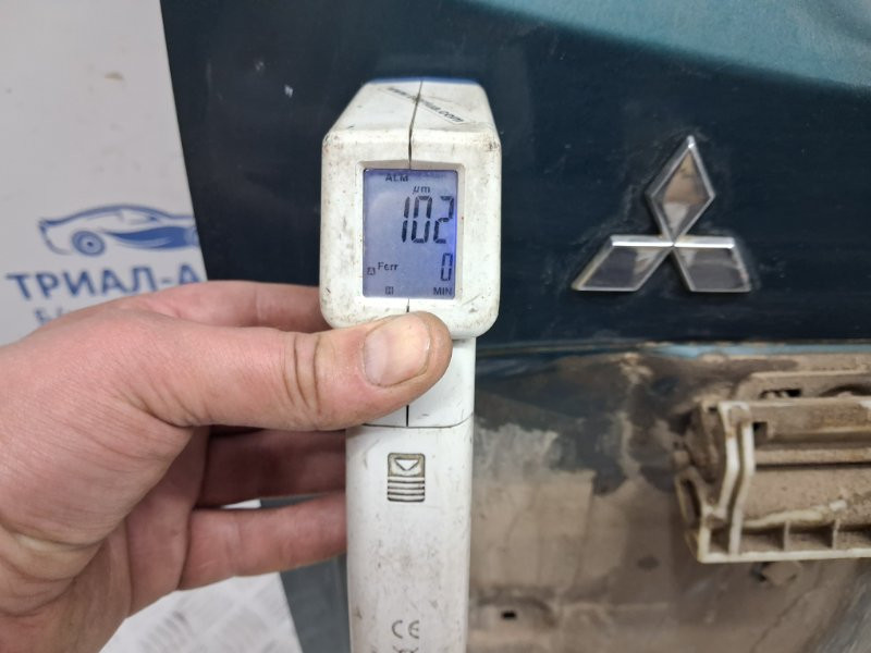 Крышка багажника Mitsubishi Pajero Wagon 3 3.2 ДИЗЕЛЬ 4M41 1999 (б/у) Киев - изображение 9