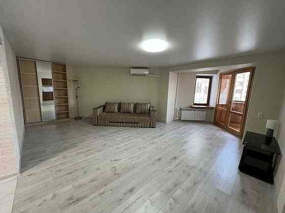 продажа 2-к квартира Киев, Дарницкий, 104999 $ Киев
