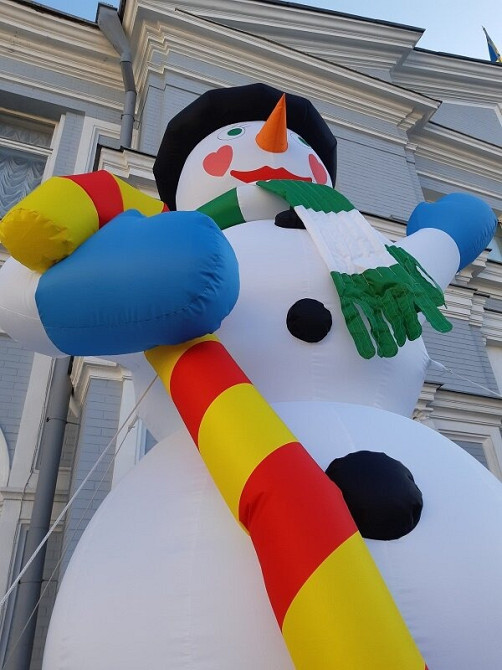 Новогодний атрибут Надувные новогодние фигуры Киев - изображение 2