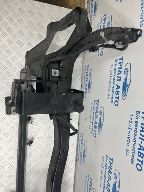 Панель передняя Jeep Cherokee KL 2.4 БЕНЗИН ED6 2013 (б/у) Киев - изображение 6