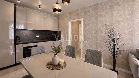 продажа 2-к квартира Киев, Голосеевский, 146000 $ Киев