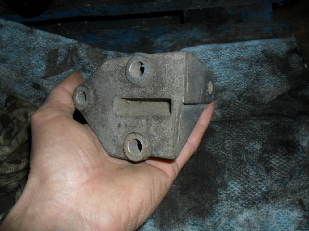 Mazda FS0118371A, Кронштейн генератора Мазда Премасі, FP, FS, оригінал Винница - изображение 9