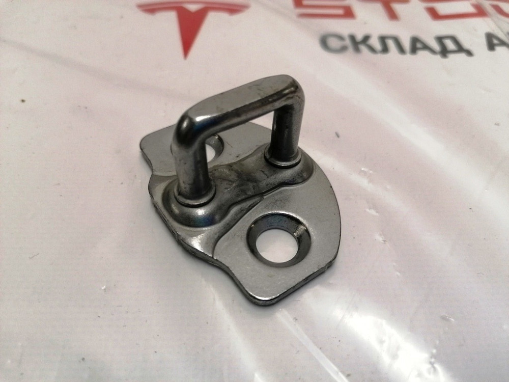 Петля замка двери передней/задней левая/правая Tesla model 3 1107262-00-C Київ - зображення 4