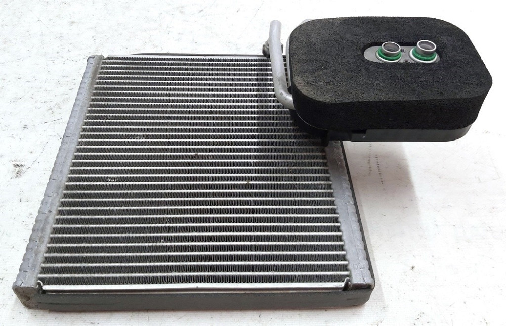 Радиатор кондиционера (испаритель) печки салона с повреждением Tesla model S, model S REST, model X Киев - изображение 3