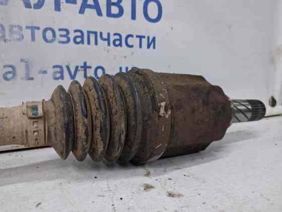 Привод передний левый МКПП Renault Megane 3 1.5 DIESEL K9K 2008 (б/у) Киев