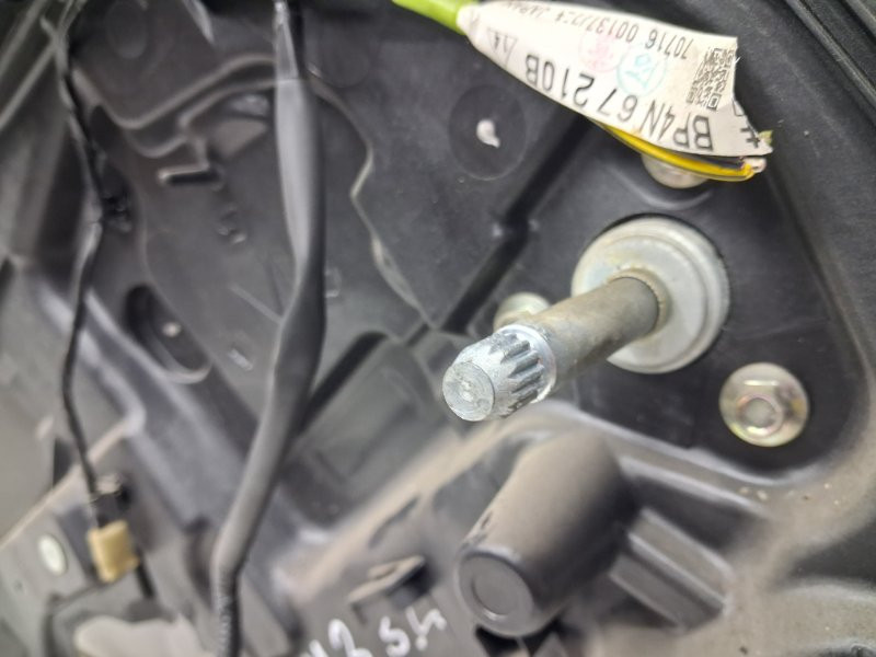 Стеклоподъемник задний левый (ручной) Mazda 3 2003-2009 BP4L-73-560D (Арт. 79722) Київ - зображення 2